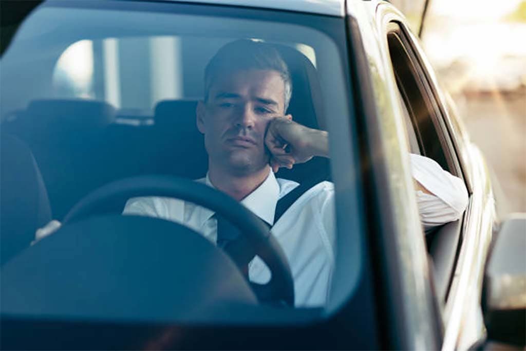 How to Meditate While Driving Safely and Healthily